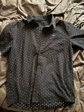 Boy’s Black Short-Sleeve Button-Up Shirt with Micro Dot Print